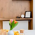 Easy Rent - Smart, 24h Check-in