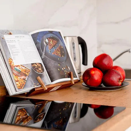 Апартаменти Easy Rent - Smart, 24h Check-in *