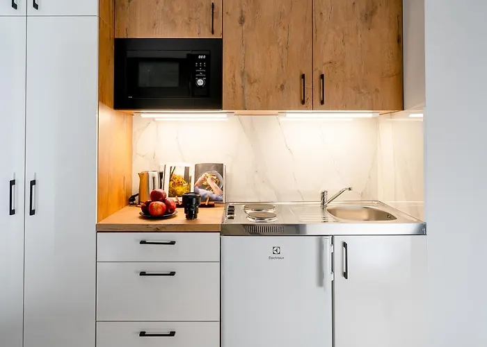 Easy Rent - Smart, 24h Check-in Apartment